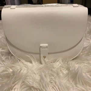 White Gap cross body bag